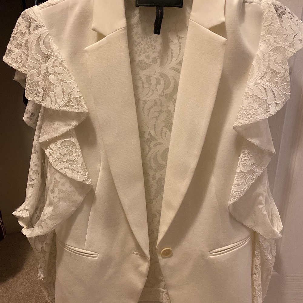Bcbg maxazria white blazer